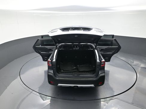 Used 2023 Subaru Outback Limited image 13