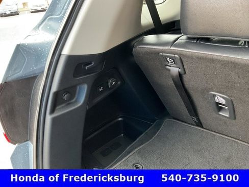 Certified 2024 Honda Pilot Touring image 22