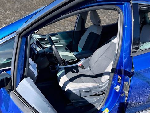 Used 2017 Chevrolet Bolt LT image 22