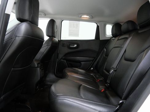 Used 2019 Jeep Compass Limited w/ Safety & Security Group image 24