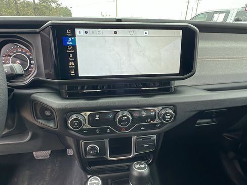 Used 2024 Jeep Wrangler Sport image 29