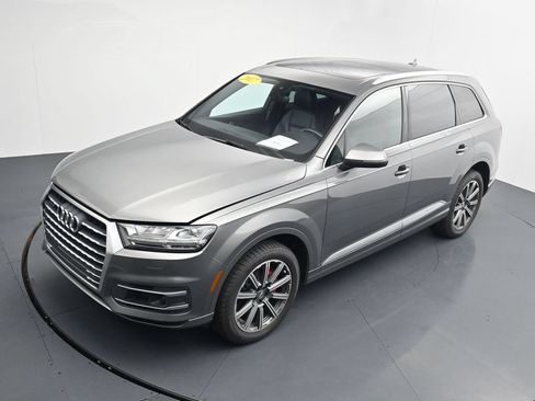 Used 2017 Audi Q7 3.0T Premium Plus AWD/4WD image 29