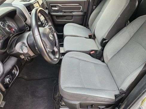 Used 2024 RAM 2500 Big Horn AWD/4WD image 12