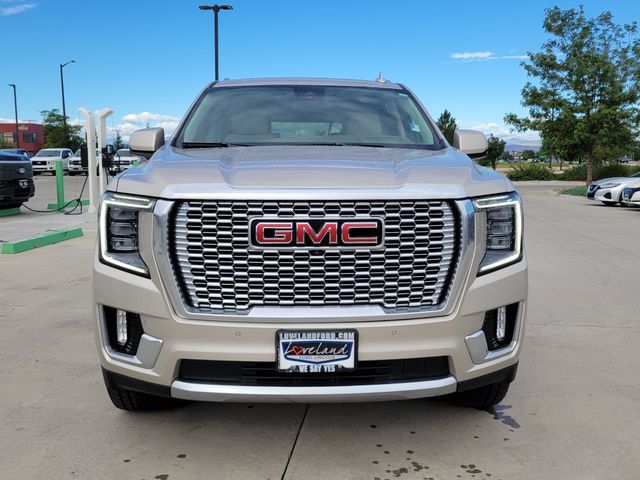 Used 2023 GMC Yukon XL Denali AWD/4WD image 5