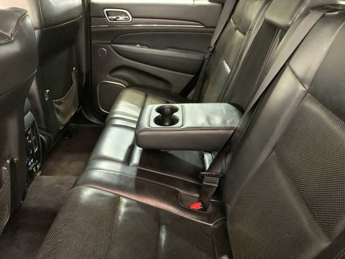 Used 2018 Jeep Grand Cherokee High Altitude image 5