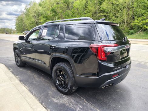 Used 2022 GMC Acadia AT4 w/ Preferred Package AWD/4WD image 7