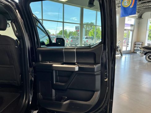 Used 2018 Ford F150 XLT w/ Equipment Group 302A Luxury AWD/4WD image 25