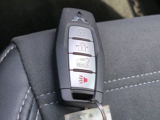 Used 2023 Mitsubishi Outlander SE AWD/4WD image 30