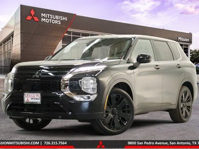 New 2026 Mitsubishi Outlander LE