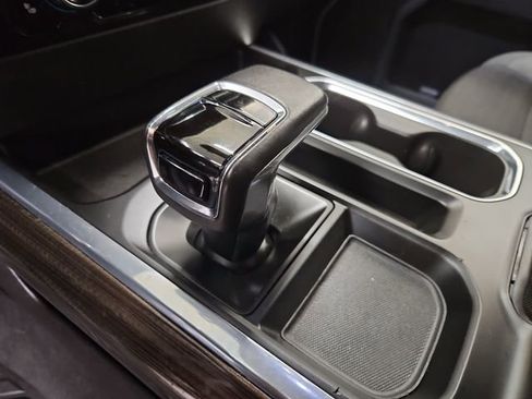 Used 2022 Chevrolet Silverado 1500 RST image 33