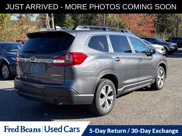 Used 2022 Subaru Ascent Premium w/ Convenience Package AWD/4WD image 9
