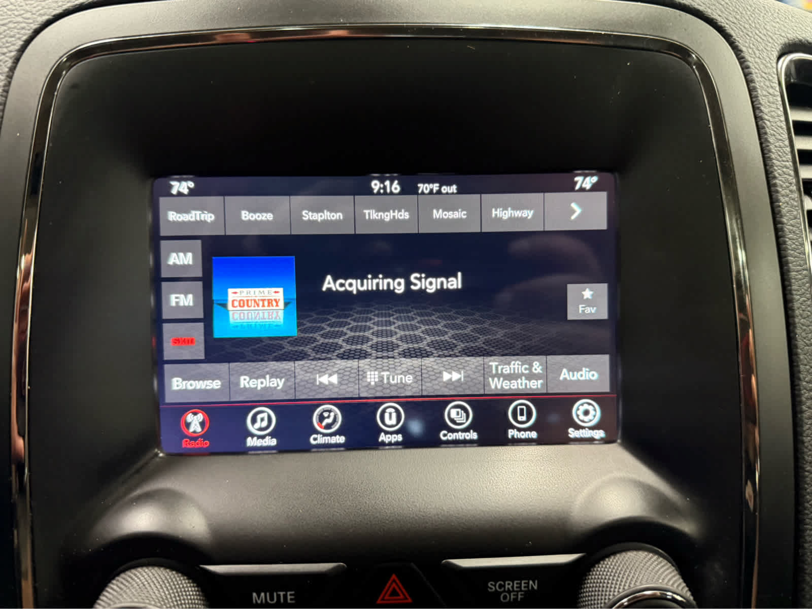 Used 2019 Dodge Durango GT AWD/4WD image 16