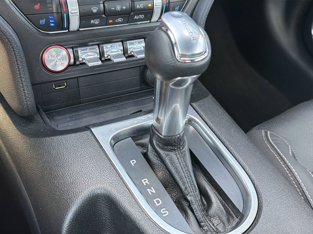 Used 2020 Ford Mustang Premium RWD image 17