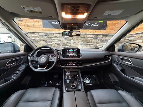 Used 2021 Nissan Rogue SL w/ Premium Package image 16