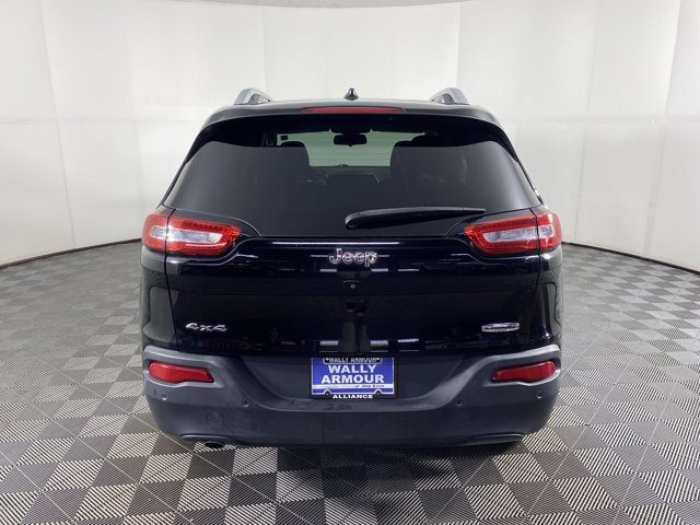 Used 2018 Jeep Cherokee Latitude w/ Safety Group AWD/4WD image 7