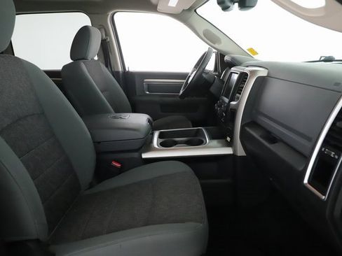 Used 2017 RAM 1500 Big Horn image 30