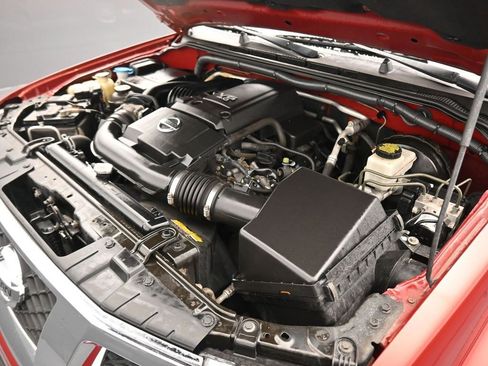 Used 2017 Nissan Frontier SV AWD/4WD image 41