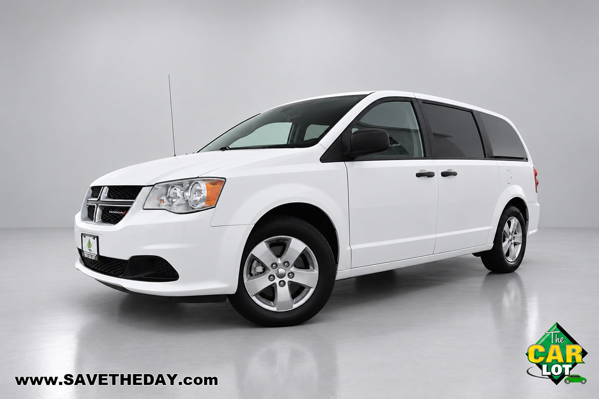 Used 2019 Dodge Grand Caravan SE FWD image 2