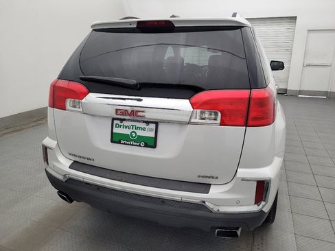 Used 2017 GMC Terrain SLT w/ Open Road Package AWD/4WD image 7