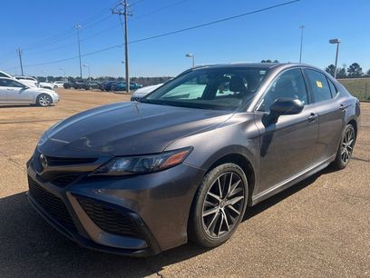 Used 2022 Toyota Camry SE