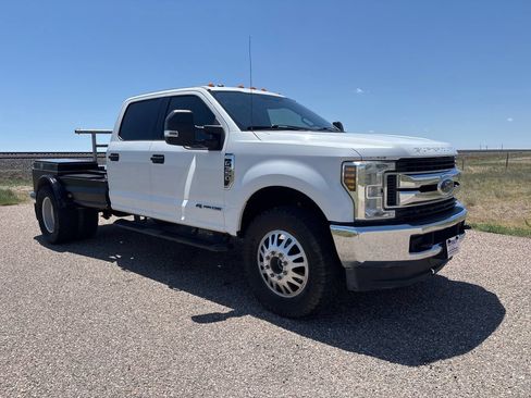 Used 2018 Ford F350 XLT AWD/4WD image 7