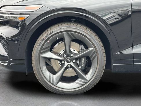 New 2026 Genesis GV70 2.5T Sport Prestige w/ G1 Accessory Package AWD/4WD image 25