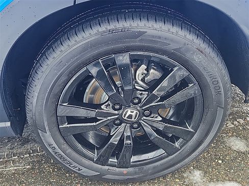 Certified 2026 Honda HR-V Sport image 8