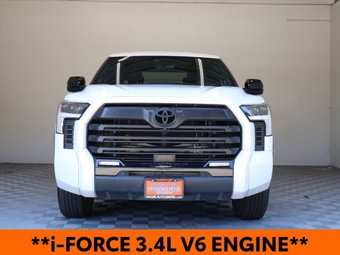 Used 2025 Toyota Tundra Limited AWD/4WD image 4