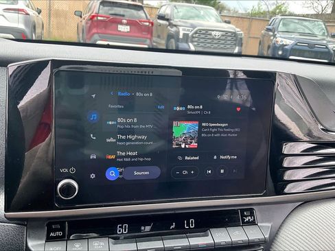 Used 2026 Toyota Camry SE w/ Convenience Package image 32