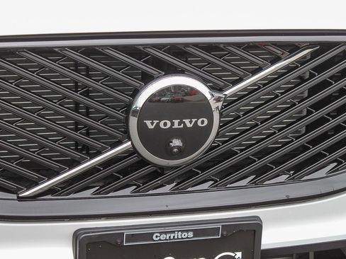 New 2026 Volvo XC60 T8 Plus w/ Protection Package Premier image 5