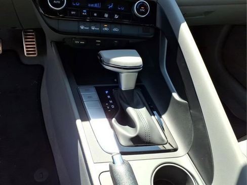 New 2026 Hyundai Elantra Sport FWD image 23