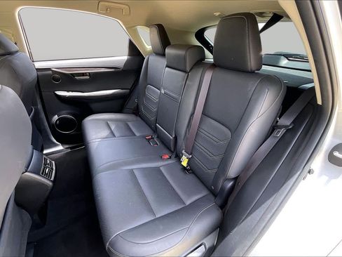 Used 2015 Lexus NX 200t FWD w/ Luxury Package image 18