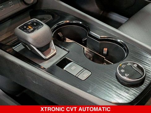 Used 2023 Nissan Rogue SV w/ SV Premium B Package AWD/4WD image 21