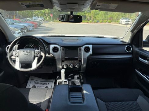 Used 2017 Toyota Tundra SR5 w/ SR5 Upgrade Package RWD image 32