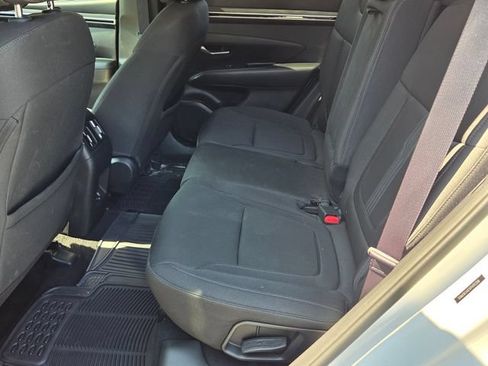 Used 2023 Hyundai Tucson SEL FWD image 11