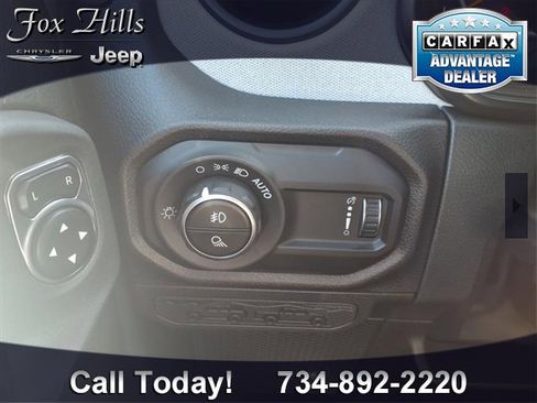 New 2025 Jeep Gladiator Willys image 15