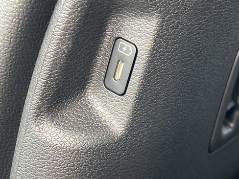 New 2026 Kia Sportage EX image 17