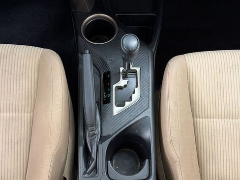 Used 2013 Toyota RAV4 XLE FWD image 18