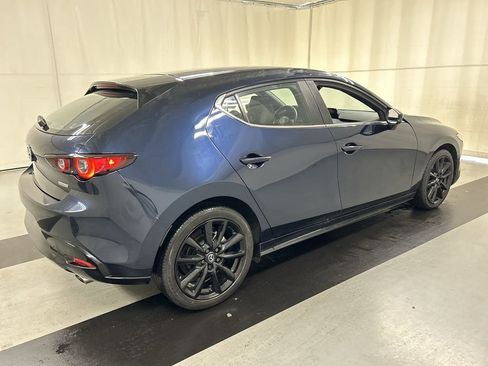 Certified 2025 MAZDA MAZDA3 s Sport FWD image 2