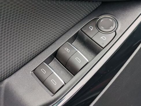 New 2026 Chevrolet Equinox RS image 9