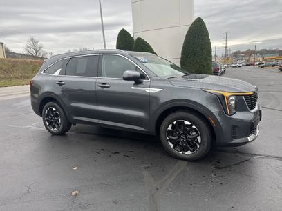 Used 2024 Kia Sorento S