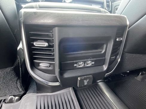 Used 2025 RAM 2500 Laramie w/ Night Edition AWD/4WD image 14