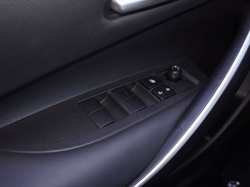 Certified 2025 Toyota Corolla SE FWD image 12