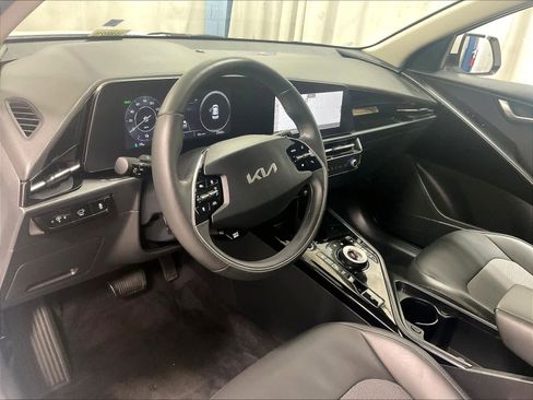 Used 2024 Kia Niro Wind w/ Wind Preserve Package image 8