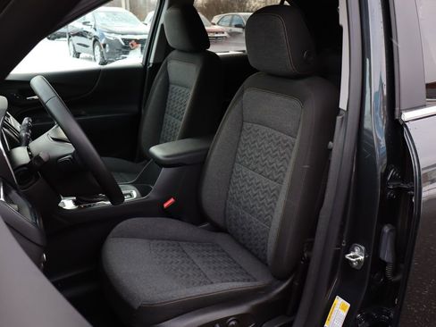 Used 2023 Chevrolet Equinox LT image 11