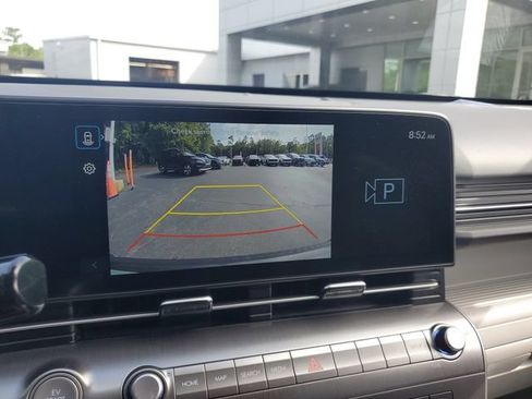 Used 2024 Hyundai Kona SEL FWD image 22