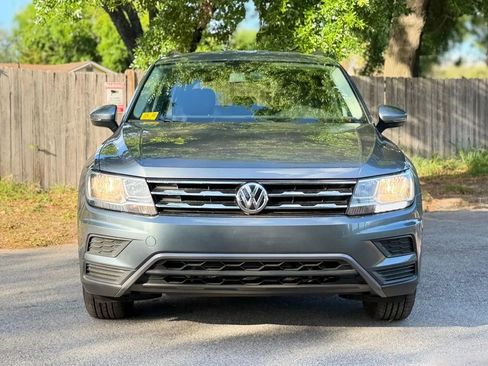 Used 2021 Volkswagen Tiguan S FWD image 4