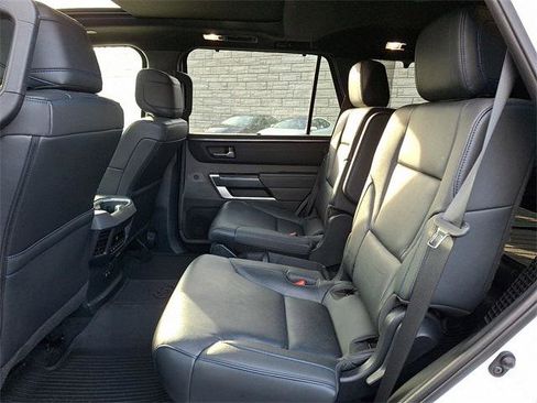Certified 2024 Toyota Sequoia Platinum image 10