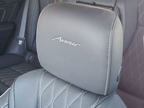 Used 2023 Buick Envision Avenir AWD/4WD image 24