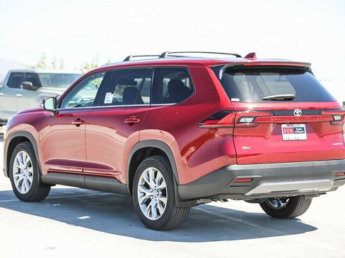 New 2026 Toyota Grand Highlander AWD image 7